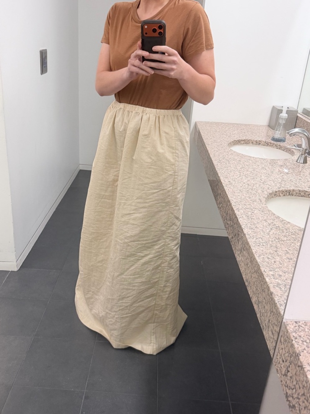 Beare Park Women's Cream Maxi Skirt with Elastic Waist